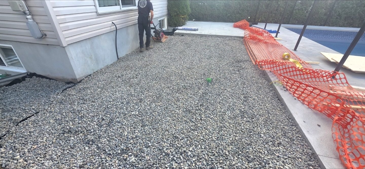 Excavation — préparation autour piscine